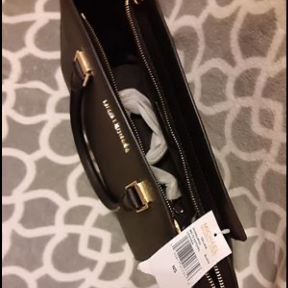 Mk / Brand new / FREE Matching Wallet